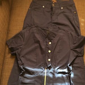 Jaanuu scrub top and pant set